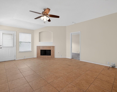 20114 Larkspur Landing - Photo Thumbnail 8