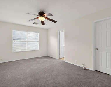 20114 Larkspur Landing - Photo Thumbnail 19