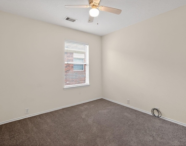 20114 Larkspur Landing - Photo Thumbnail 17