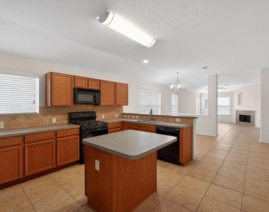 20114 Larkspur Landing - Photo Thumbnail 4