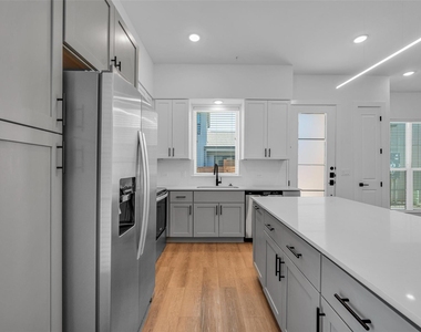 1601-103 Mustang Drive - Photo Thumbnail 8