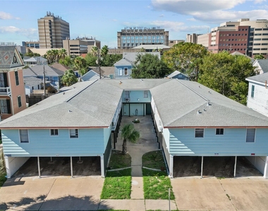 918 Winnie Street - Photo Thumbnail 2