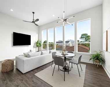 3610 Dreyfus Street - Photo Thumbnail 8