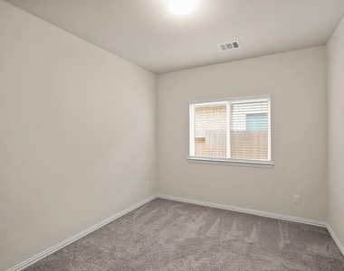 10921 Cathedral Peak Drive - Photo Thumbnail 12