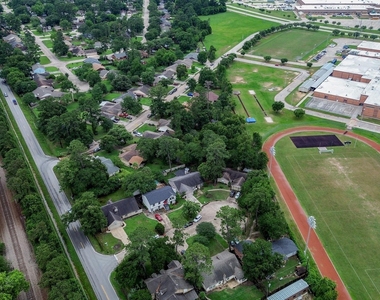 9903 Bromel Station Street - Photo Thumbnail 34