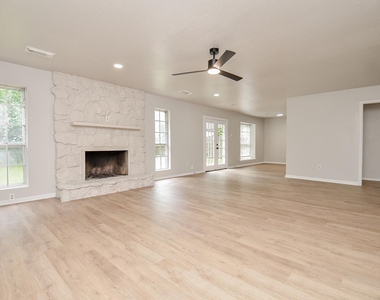 9903 Bromel Station Street - Photo Thumbnail 6