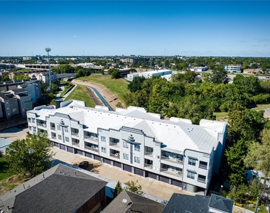 1441 East Street - Photo Thumbnail 21