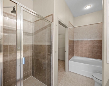 1441 East Street - Photo Thumbnail 11