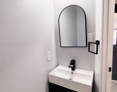 10510 Sierra Drive - Photo Thumbnail 9