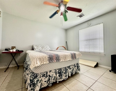 11036 Mistic Moon Court - Photo Thumbnail 18