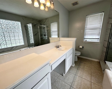 11036 Mistic Moon Court - Photo Thumbnail 16