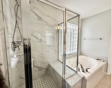 11036 Mistic Moon Court - Photo Thumbnail 15