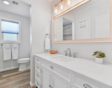22101 Guadalupe Drive - Photo Thumbnail 16