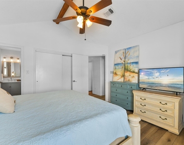 22101 Guadalupe Drive - Photo Thumbnail 21