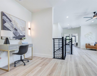 7115 England Street - Photo Thumbnail 14