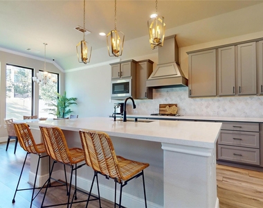 8305 Greenleaf Ridge Way - Photo Thumbnail 8