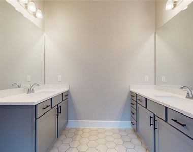 8305 Greenleaf Ridge Way - Photo Thumbnail 15