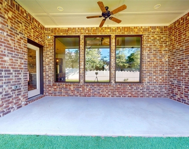 8305 Greenleaf Ridge Way - Photo Thumbnail 30