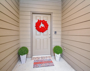 29623 Juniper Court - Photo Thumbnail 3