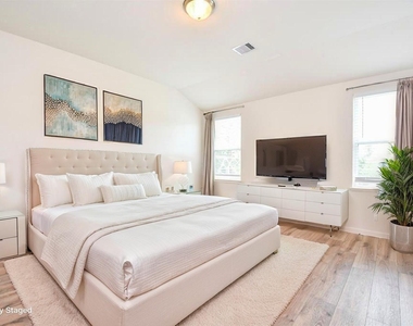 10909 Panther Court Sw - Photo Thumbnail 13
