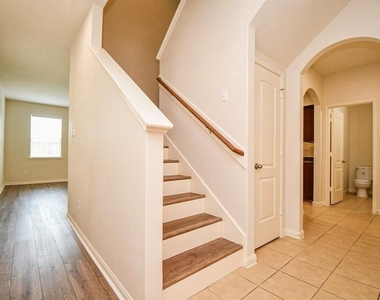 10909 Panther Court Sw - Photo Thumbnail 4