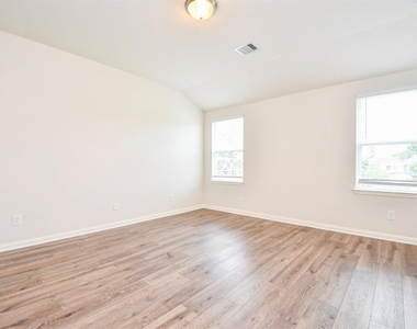 10909 Panther Court Sw - Photo Thumbnail 14