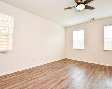 10909 Panther Court Sw - Photo Thumbnail 14