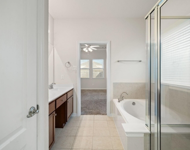 135 San Bernard Drive - Photo Thumbnail 19