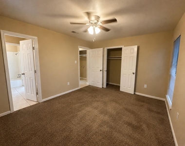 615 Cole Street - Photo Thumbnail 11