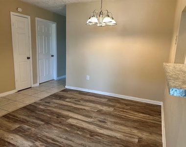 615 Cole Street - Photo Thumbnail 5