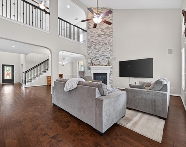 4114 Dover Harbor Lane - Photo Thumbnail 14
