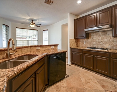 11906 Dinosaur Valley Drive - Photo Thumbnail 15