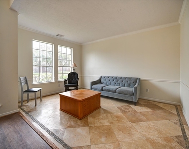 11906 Dinosaur Valley Drive - Photo Thumbnail 23