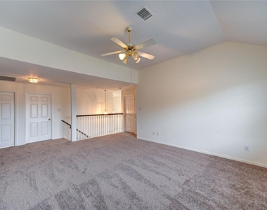 11906 Dinosaur Valley Drive - Photo Thumbnail 40