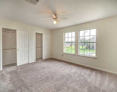 11906 Dinosaur Valley Drive - Photo Thumbnail 31