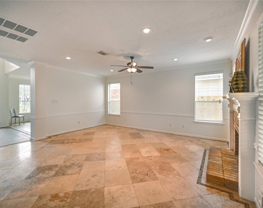 11906 Dinosaur Valley Drive - Photo Thumbnail 21