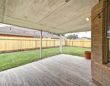 11906 Dinosaur Valley Drive - Photo Thumbnail 35