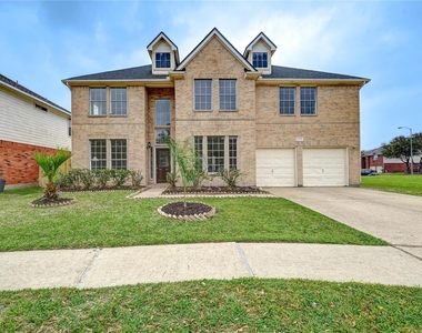 11906 Dinosaur Valley Drive - Photo Thumbnail 1