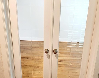 11 Rafters Row - Photo Thumbnail 2
