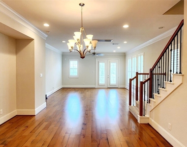 11 Rafters Row - Photo Thumbnail 12