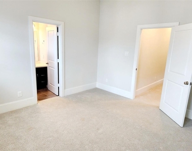 11 Rafters Row - Photo Thumbnail 22