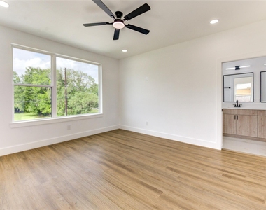 4554 Newberry Street - Photo Thumbnail 13