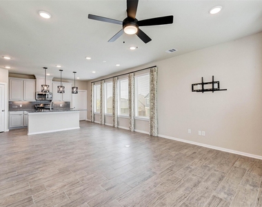 11831 Marbled White Lane - Photo Thumbnail 13