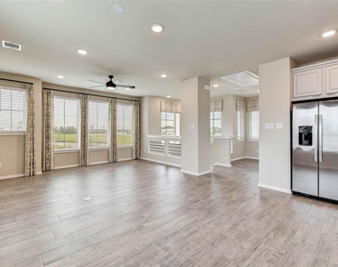 11831 Marbled White Lane - Photo Thumbnail 12