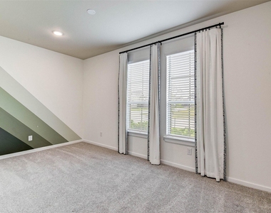 11831 Marbled White Lane - Photo Thumbnail 4