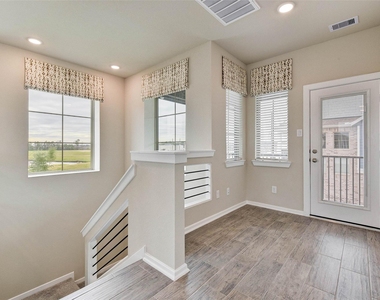 11831 Marbled White Lane - Photo Thumbnail 10