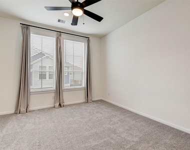 11831 Marbled White Lane - Photo Thumbnail 18