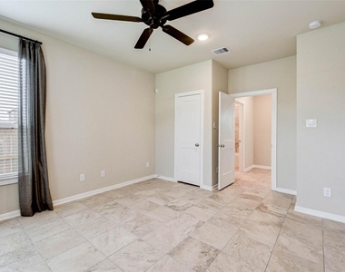 11831 Marbled White Lane - Photo Thumbnail 9