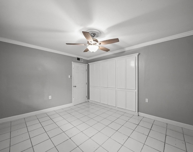 4040 San Felipe Street - Photo Thumbnail 6