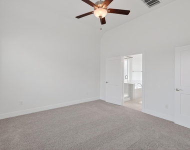 648 Crested Duck Court - Photo Thumbnail 15